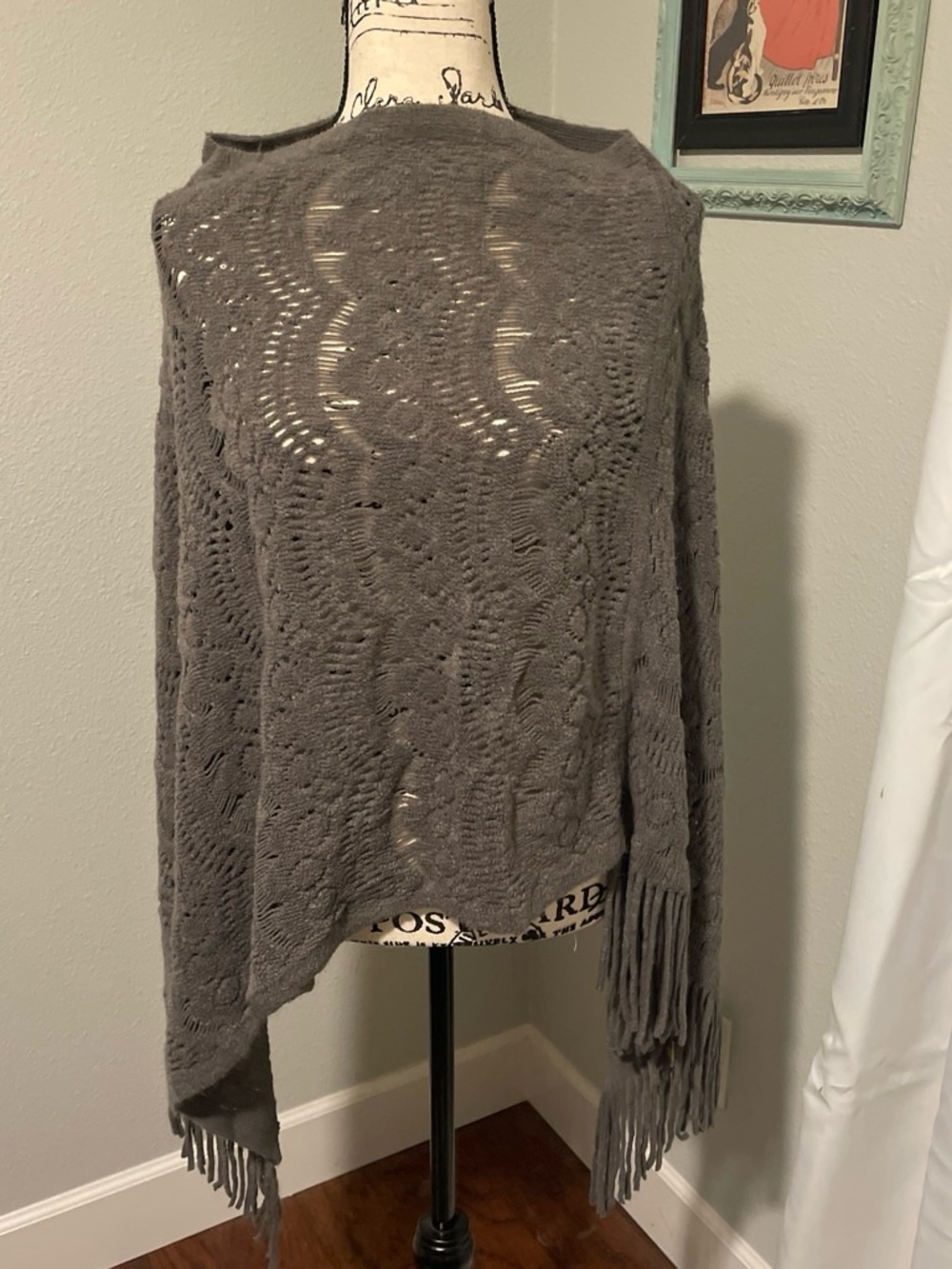 Women's Gray Open-Knit Fringe Sweater Poncho